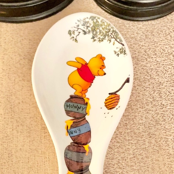 New Disney Winnie The Pooh Ceramic Spoon Rest - Picture 3 of 5